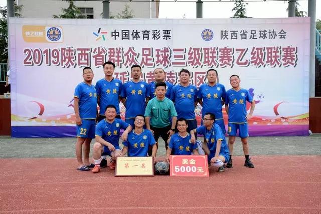 中国女排3-2淘汰美国，赛后球员表现评分：3满分3优秀 2及格